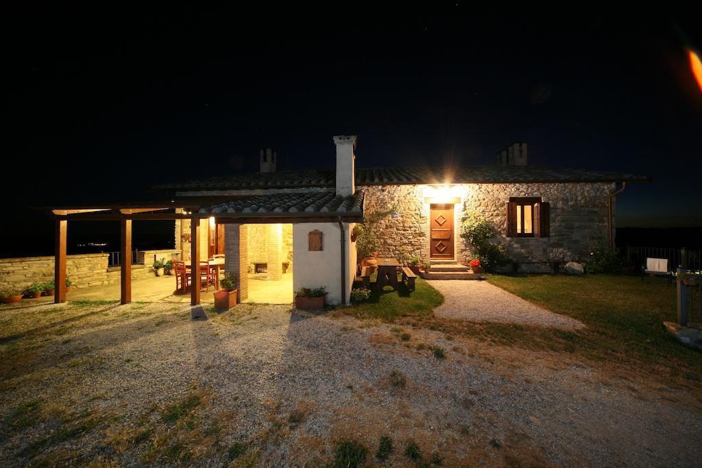 Agriturismo Monte Valentino Pietralunga  Extérieur photo