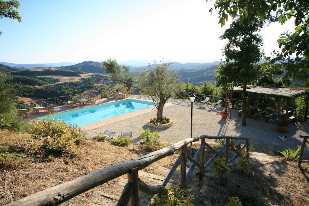 Agriturismo Monte Valentino Pietralunga  Extérieur photo